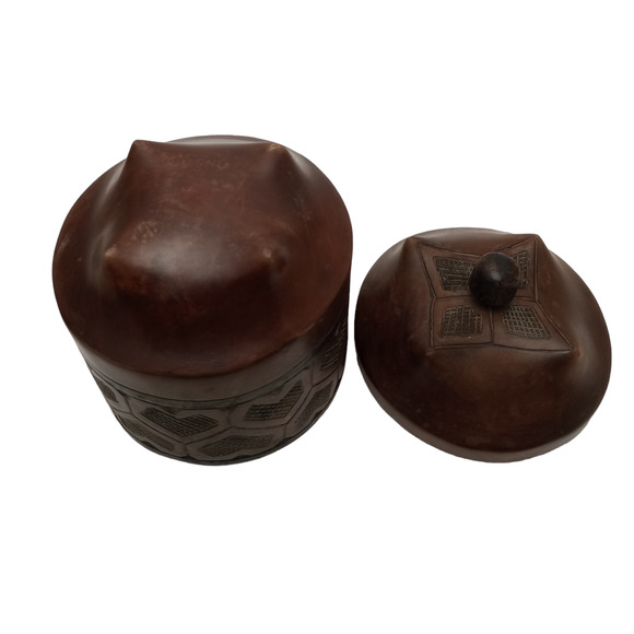 African Hand Carved Wooden Canister Artist Signed Mweng - Picture 6 of 8